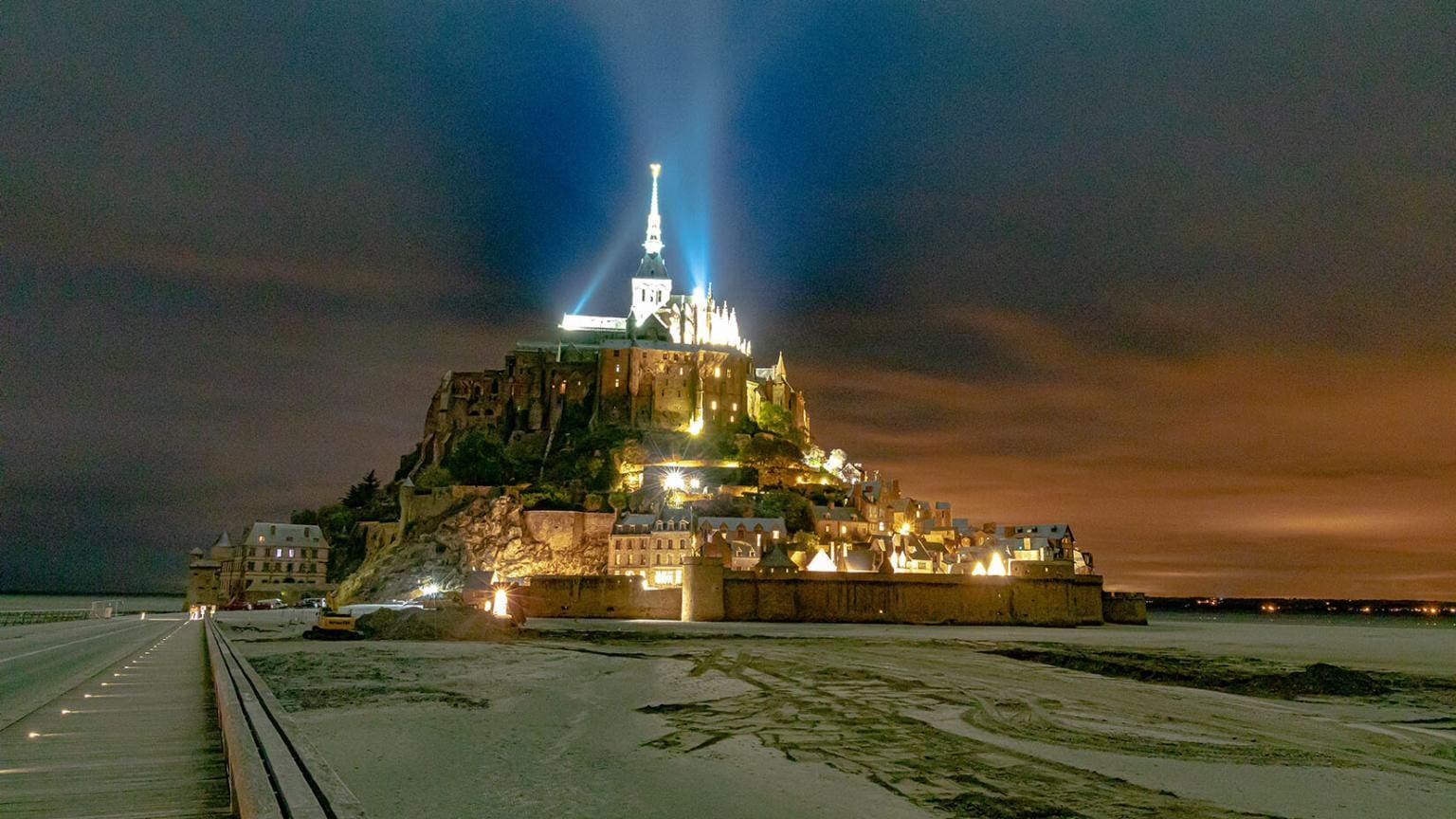 Le Mont Sait Michel bei Nacht